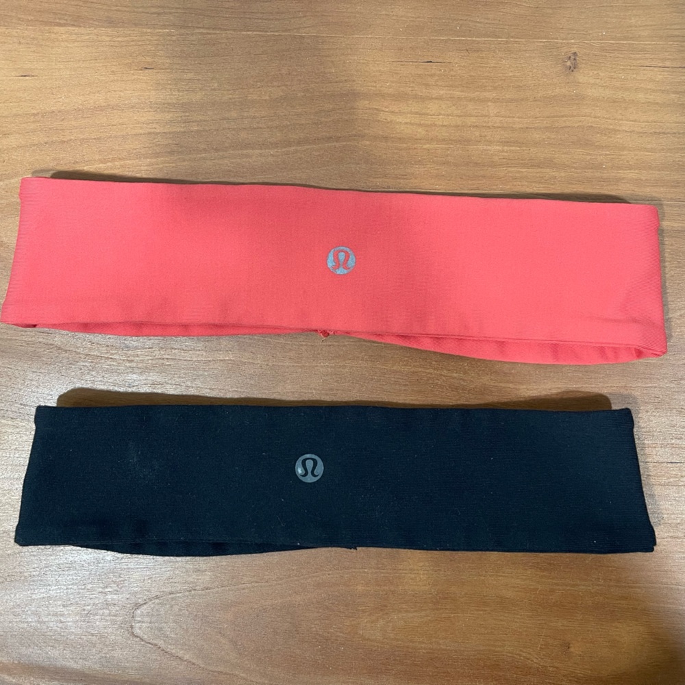 Lululemon headband lot